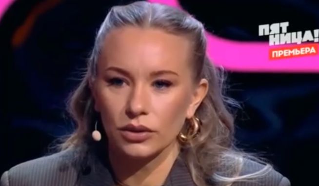 Чьи родственники раскрылись в шоу «Секретный артист» 28 апреля