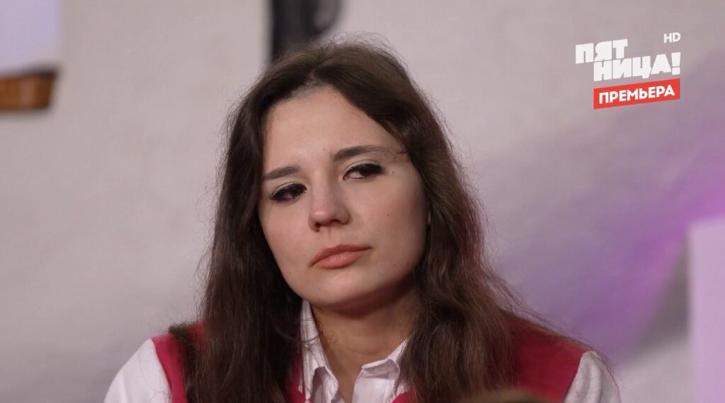 Шоу Пацанки 12 марта 2026 года 1 серия 10 сезон, участницы, обзор 1 выпуска нового сезона, кто ушел, покинул проект, вылетел, кого выгнали сегодня, дочь Маши Распутиной, Мария Захарова