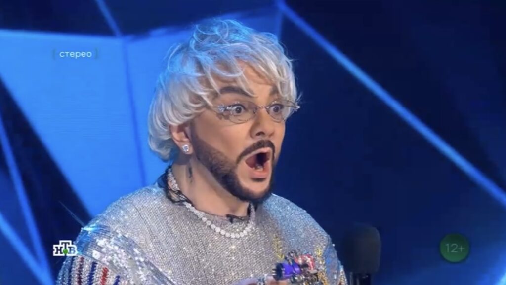 Шоу Маска 1 марта 2026 года 4 серия, кого раскрыли, отгадали, кто снял маску, кто покинул проект кого выгнали сегодня, Филипп Киркоров