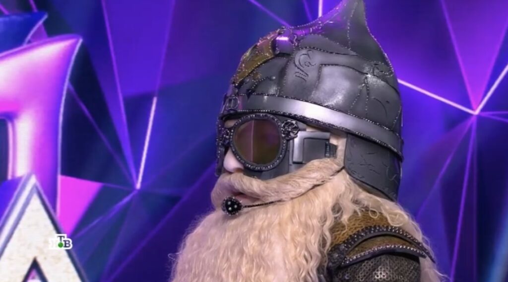 Шоу Маска 7 сезон НТВ 2026, Богатырь