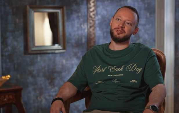 Беременность и промах в игре: сразу две участницы покинули шоу