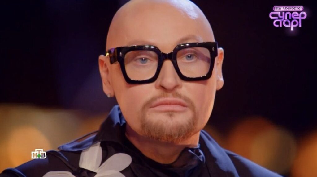 Шоу Суперстар Битва сезонов 7 февраля 2026 года кто ушел, покинул проект, вылетел, кого выгнали во 2 серии сегодня, участники, Шура